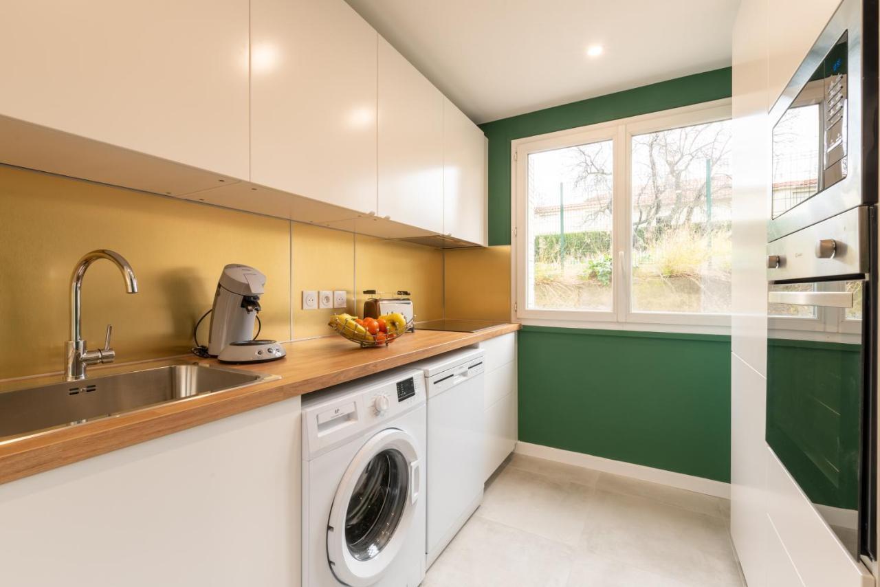 Amja Proche Clinique Saint-Roch Apt 3 Chambres 3 Salles De Bain Parking Gratuit Ideal Famille Groupe Coworking 10 Min Centre Ville 10 Min Plage 5 Min Sortie Autoroute مونبيلييه المظهر الخارجي الصورة
