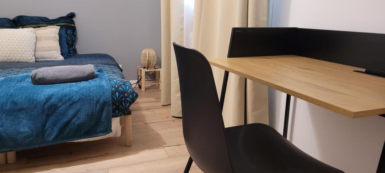 Amja Proche Clinique Saint-Roch Apt 3 Chambres 3 Salles De Bain Parking Gratuit Ideal Famille Groupe Coworking 10 Min Centre Ville 10 Min Plage 5 Min Sortie Autoroute مونبيلييه المظهر الخارجي الصورة