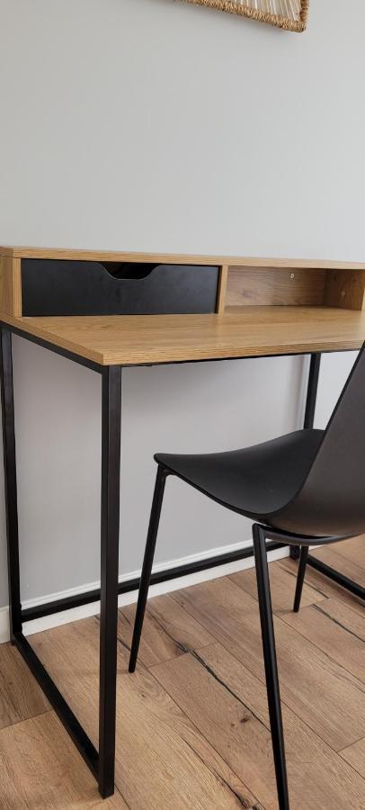 Amja Proche Clinique Saint-Roch Apt 3 Chambres 3 Salles De Bain Parking Gratuit Ideal Famille Groupe Coworking 10 Min Centre Ville 10 Min Plage 5 Min Sortie Autoroute مونبيلييه المظهر الخارجي الصورة